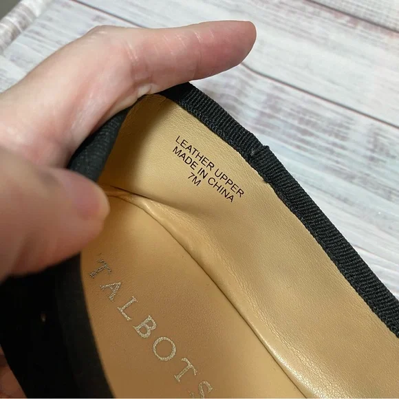 Talbots Black Velvet Flats. Women Size 7. - Picture 6 of 10